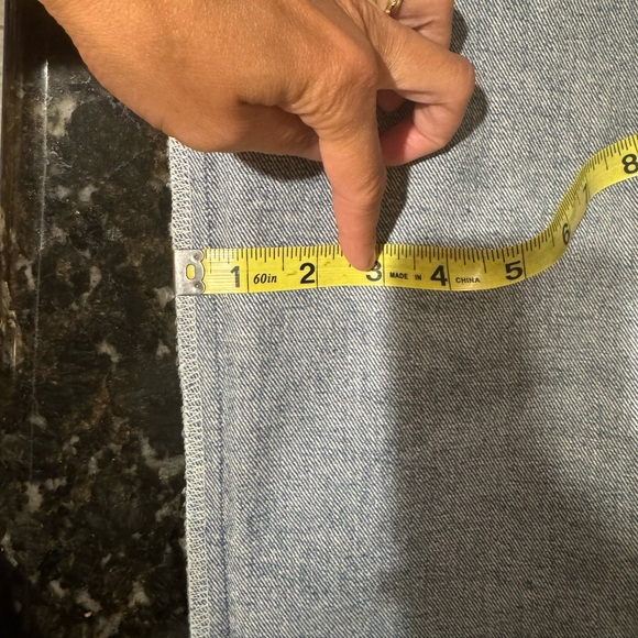 Vintage Authentic Levi’s Jeans - Picture 12 of 13